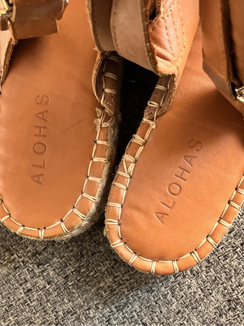 Alohas Marshmallow Sandals